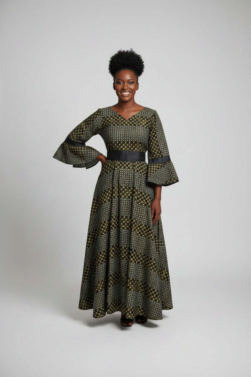 Vestido Longo Boho Geométrico com Mangas Flare e Faixa na Cintura