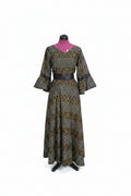 Vestido Longo Boho Geométrico com Mangas Flare e Faixa na Cintura
