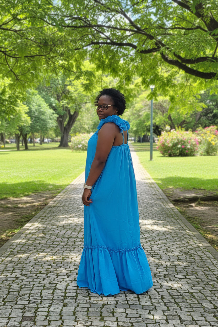 VESTIDO LONGO FLUIDO COM DETALHE DE BABADOS